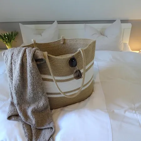 Quartiere Koje 10 Даме